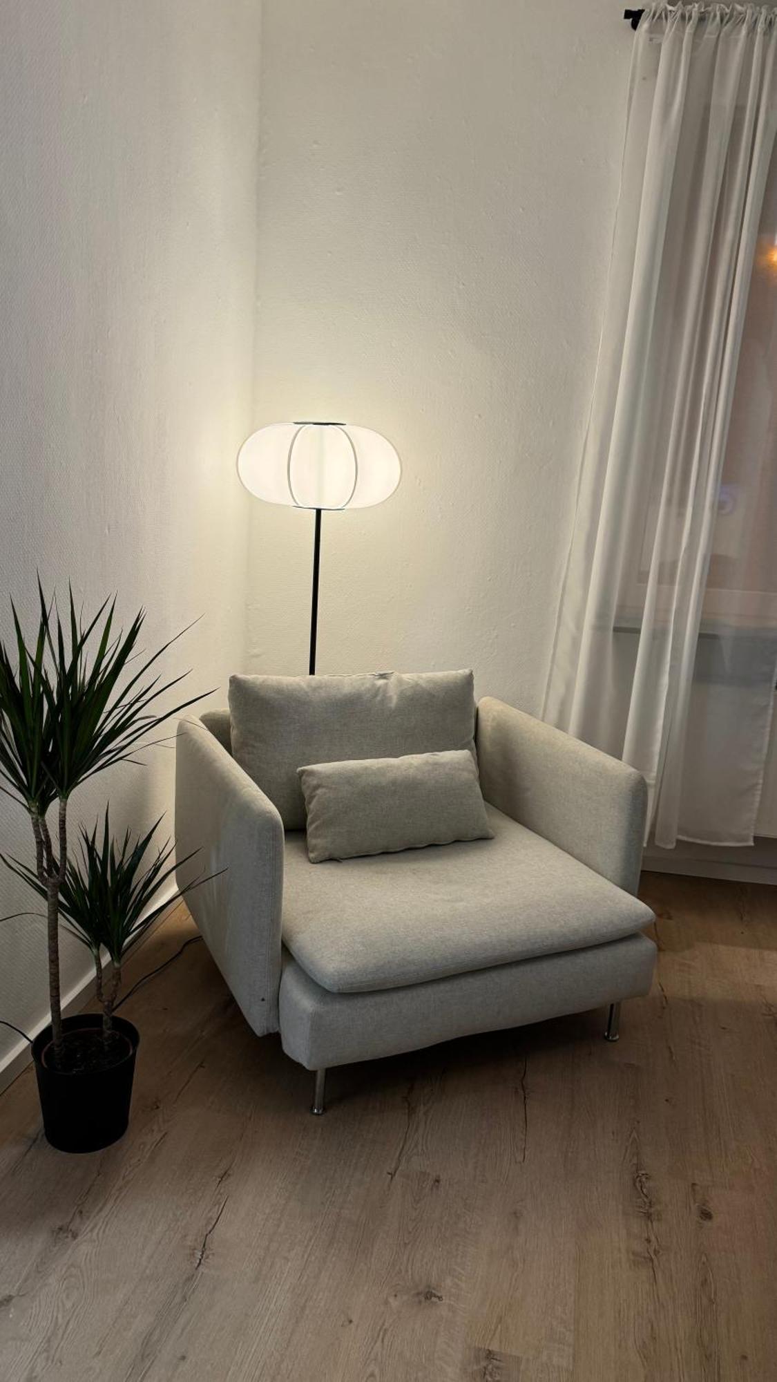 Gemuetliches Design Appartment Weissenthurm ภายนอก รูปภาพ